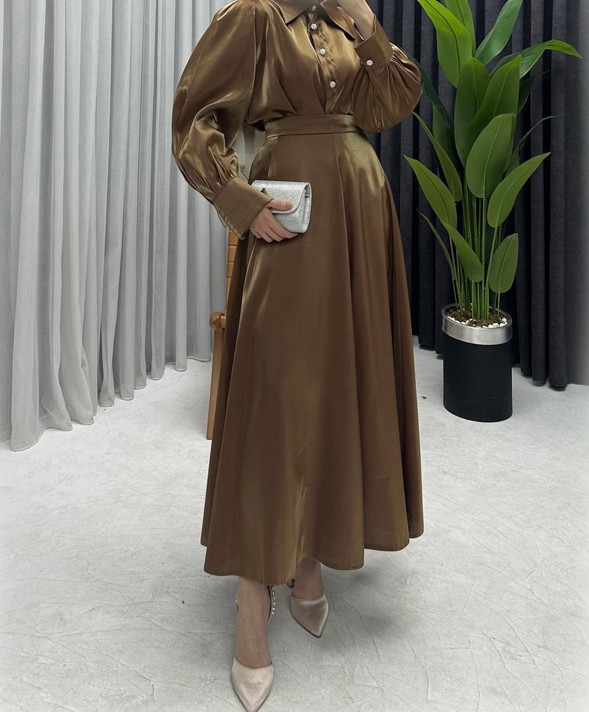 Ensemble chemise et jupe marron